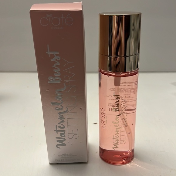 Ciate London Watermelon Burst Setting With Niacinamide Spray 2.54 oz New - Picture 3 of 4
